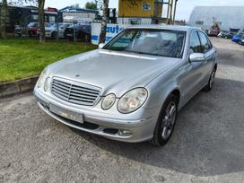 Mercedes-Benz E240, 2.6 l., saloon / sedan