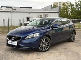 Volvo V40, 2.0 l., Хэтчбек