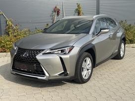 Lexus UX 250h, 2.0 l., off-road / crossover