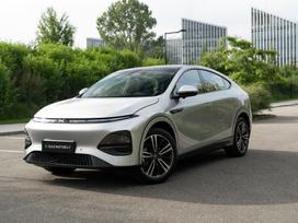 Xpeng G6, 88 kWh, off-road / crossover