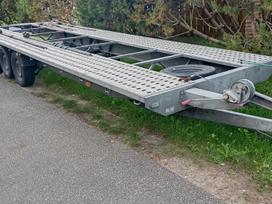 Niewiadow, auto transporter