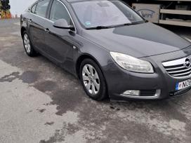 Opel Insignia, 2.0 l., Седан