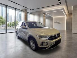 Volkswagen T-Roc, 1.5 l., Внедорожник / Кроссовер