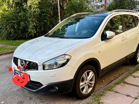 Nissan Qashqai, 2.0 l., Хэтчбек