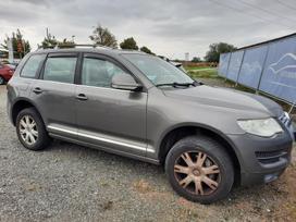 Volkswagen Touareg, 3.0 l., Внедорожник / Кроссовер