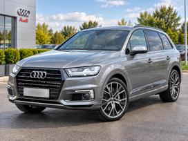 Audi Q7 e-tron, 3.0 l., off-road / crossover