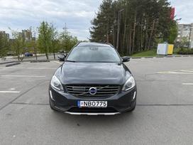 Volvo XC60, 2.4 l., off-road / crossover