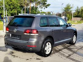 Volkswagen Touareg, 3.0 l., visureigis /