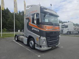 Volvo FH 500 XL MEGA, double sleeper