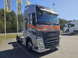 Volvo FH 500 XL MEGA, 2 спальных места