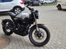 Brixton Crossfire 125 125cc, street / klasikiniai