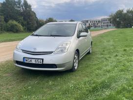 Toyota Prius, 1.5 l., hatchback