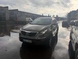 Kia Sportage, 2.0 l., off-road / crossover