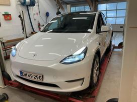 Tesla Model Y, Внедорожник / Кроссовер