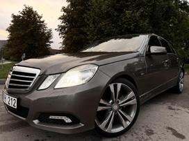 Mercedes-Benz E220, 2.1 l., Седан