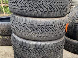Bridgestone Blizzak LM005, winter 235/55 R19