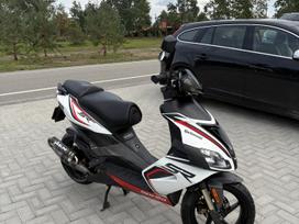 Aprilia SR 49cc, мотороллеры / мопеды