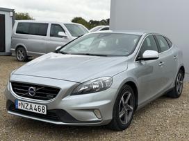Volvo V40, 2.0 l., hatchback