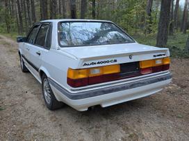 Audi 90, 2.2 l., Седан