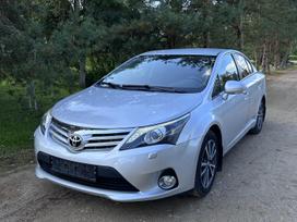 Toyota Avensis, 1.8 l., saloon / sedan