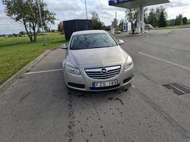 Opel Insignia, 2.0 l., Седан
