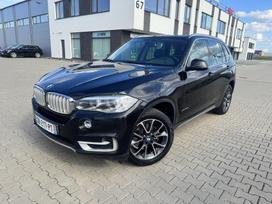 BMW X5, 3.0 l., off-road / crossover