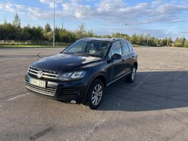 Volkswagen Touareg, 3.0 l., Внедорожник / Кроссовер