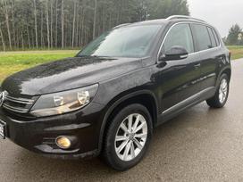 Volkswagen Tiguan, 2.0 l., Внедорожник / Кроссовер
