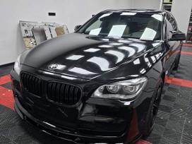 BMW 730, 3.0 l., saloon / sedan