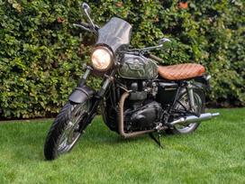 Triumph Bonneville 790cc, street / klasikiniai