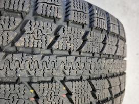Toyo, žieminės 215/60 R16