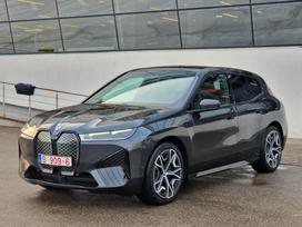 BMW iX, 77 кВт·ч, Внедорожник / Кроссовер