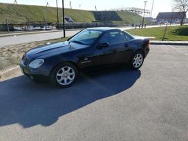 Mercedes-Benz SLK230