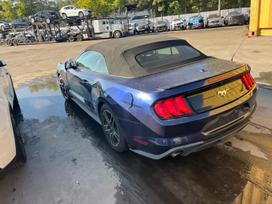 Ford Mustang, 2.3 l., Кабриолет