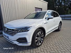 Volkswagen Touareg, 3.0 l., Внедорожник / Кроссовер
