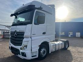 Mercedes-Benz 1845 4x2 / 241 000 km, double sleeper