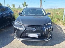 Lexus NX 300h, 2.5 l., Внедорожник / Кроссовер