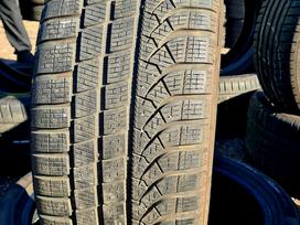 Pirelli P Zero Winter, žieminės 245/40 R20