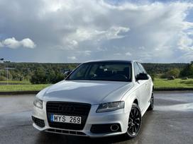 Audi A4, 2.0 l., Седан