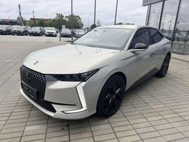 DS Automobiles DS4, 1.2 l., Хэтчбек