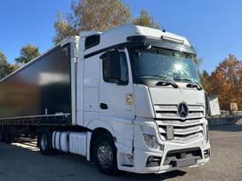 Mercedes-Benz Actross, 2 miegamosios vietos
