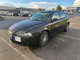 Alfa Romeo 147, 1.9 l., hečbekas