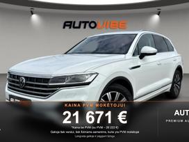 Volkswagen Touareg, 3.0 l., off-road / crossover