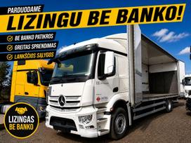 Mercedes-Benz 1835 Actros 20.5T Atidaromu sonu,liftu ir miegama vieta, kietašoniai