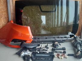 Renault Arkana kėbulo dalys