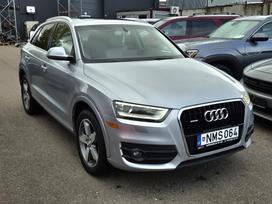Audi Q3, 2.0 l., off-road / crossover