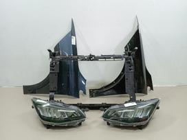 Seat Arona крылья, фары