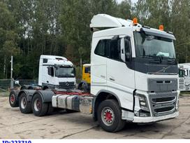 Volvo FH16 600 8x4 BigAxles, šasija