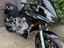 Yamaha FZ6 600cc, street / classic