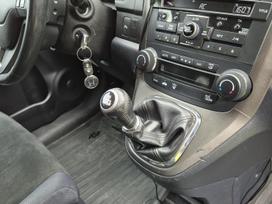 Honda CR-V, 2.2 l., off-road / crossover
